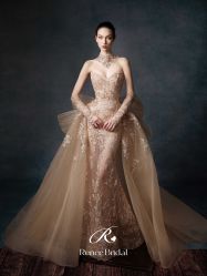点击看大图 -Renee芮亦婚纱