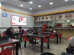 大堂-燊意布拉肠云吞面(中山四路店)