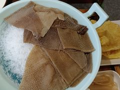 -乡土黄·鲜牛肉火锅·小龙虾(兴业街店)