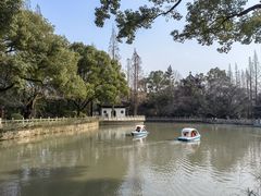 -汇龙潭