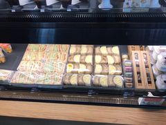 面包甜点陈列柜-星巴克(西安机场1店T3到达店)