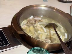 -喃喃椰·糟粕醋·椰子鸡火锅(七堡花园店)