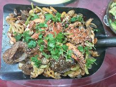 -烁佳海鲜大馅饺子