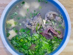 -老新隆牛肉锅贴(新街口店)