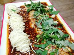 -有红鸡毛店·川菜(建设路店)