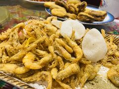 炸虾-闯关东东北农家菜(崂山石老人店)