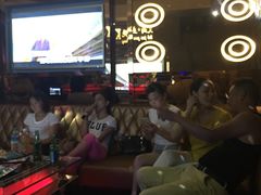 -艾尚主题式KTV(艾溪湖绿地店)