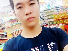 -华莱士·全鸡汉堡(海口政法学院店)