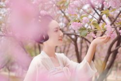 -虞美人汉服摄影