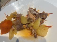 番茄玉米煲龙骨-汤城小厨•粤菜•靓汤(金宝街店)