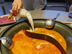 -生活如沸·顺德水牛奶火锅(大学路店)