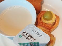-松咖啡自助餐厅·松北香格里拉