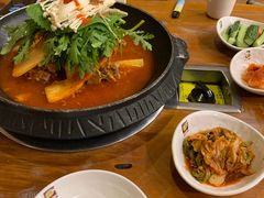 -喇喇排骨火锅·传统韩式脊骨汤(望京西园总店)