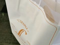 -罗森尼娜(德思勤店)