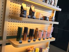 -星巴克臻选(华堂·新辰汇店)