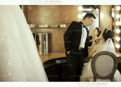 -苏菲亚婚纱影楼尊爵店(昆区店)