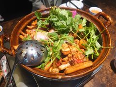 -胡须佬鸡煲四季火锅(海雅缤纷城店)