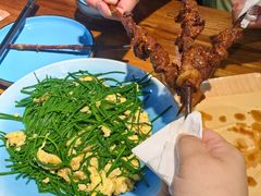 -蒙艾里民族传统菜蒙餐