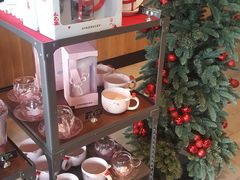 -星巴克臻选(莘庄仲盛店)