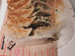 -姜君·千岛湖鱼头馆(浦东大道店)