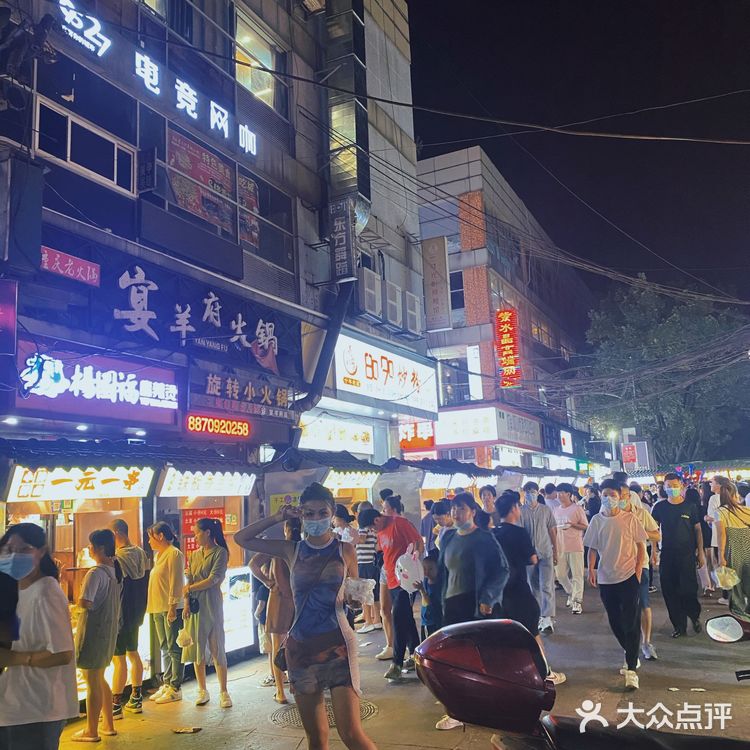 九江小吃推荐｜本地人推荐的美食一条街[调皮]