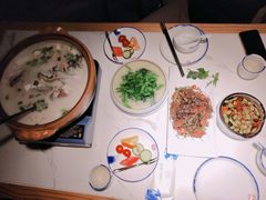 -姜君·千岛湖鱼头馆(浦东大道店)