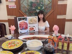 -鸿宾楼(展览馆路店)