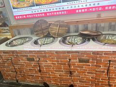 -香里香自助盒饭(红旗街店)