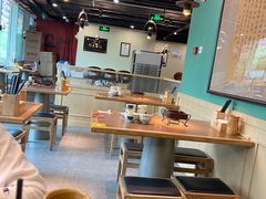 大堂-肖四女乐山跷脚牛肉(世博源店)