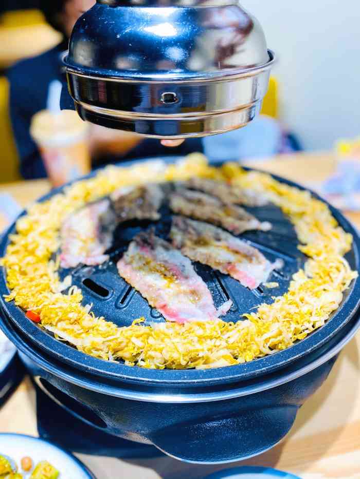 小放牛烤肉-"地址就在万科城小区二期外的共建麻雀虽小.