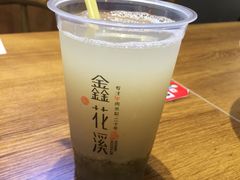 -鑫花溪牛肉米粉(人民广场店)