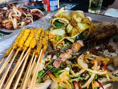 -勃利地摊·勃立小串烧烤