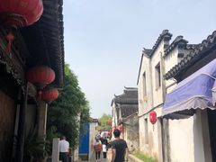 -张家港凤凰山景区恬庄古街
