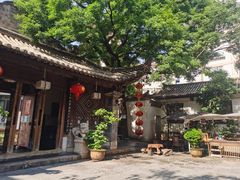 -石屏会馆