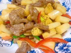 藕带炒牛肉-三叔煮意