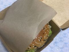 -麦当劳(利津路店)