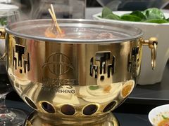 -鼎泰亨·海鲜牛肉餐厅(滨江店)