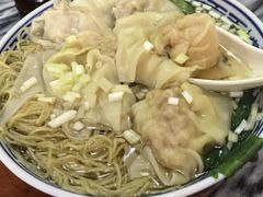 鲜虾云吞面-正斗面家