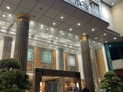 -凤凰楼酒家·粤宴点心(华强北店)