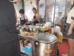 -周记热干面豆皮大王(桃花东街店)