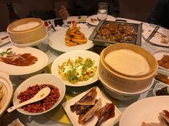 巧拌豆苗-四季民福烤鸭店(王府井灯市口店)