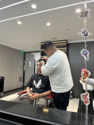 -好先生男士理发馆