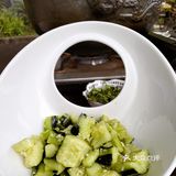 吸氧式干饭！古风庭院慢炖铁脚麻鸡香疯了