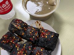 -五娭毑臭豆腐(黄兴南路店)