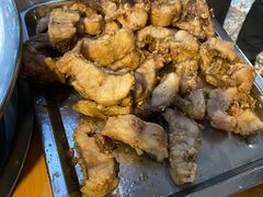 大口鲢-肖肖酸萝卜鱼火锅(总店)