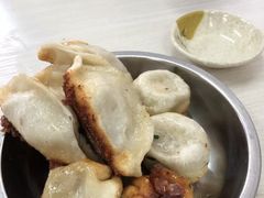 -黄阿姨锅贴大王(万航渡路店)