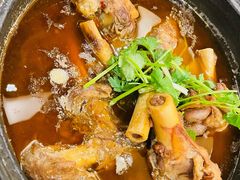 精品砂锅羊棒骨-百味源炭火烤翅 ·夜市大排档(酒仙桥店)