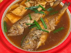 油泼黄花鱼-吕氏疙瘩汤·新派鲁菜(济南万象城店)
