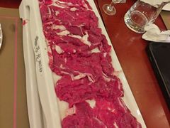 -元一希尔顿酒店·鲜切牛肉火锅禅自助餐厅