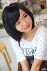 -上海彩妆秀摄影设计有限公司